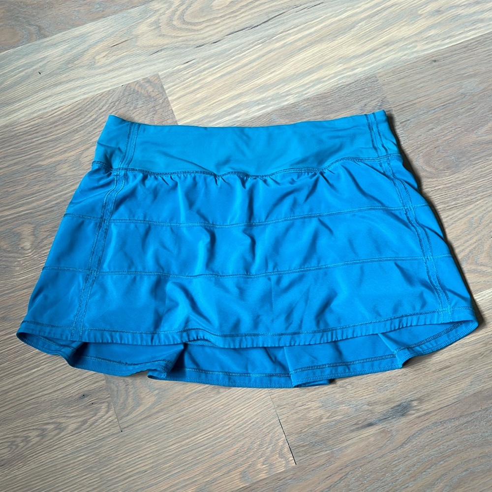 Lululemon Size 4 Pace Rival Skirt Regular Length Turqouise